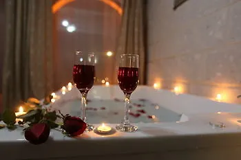 Angel Cave Hotel 2*